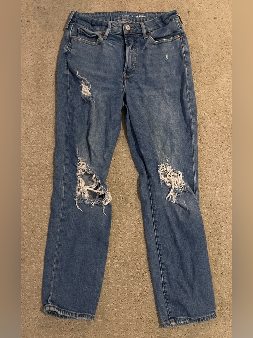 Old navy 8 O.G. Straight Blue Distressed Women’s Jeans